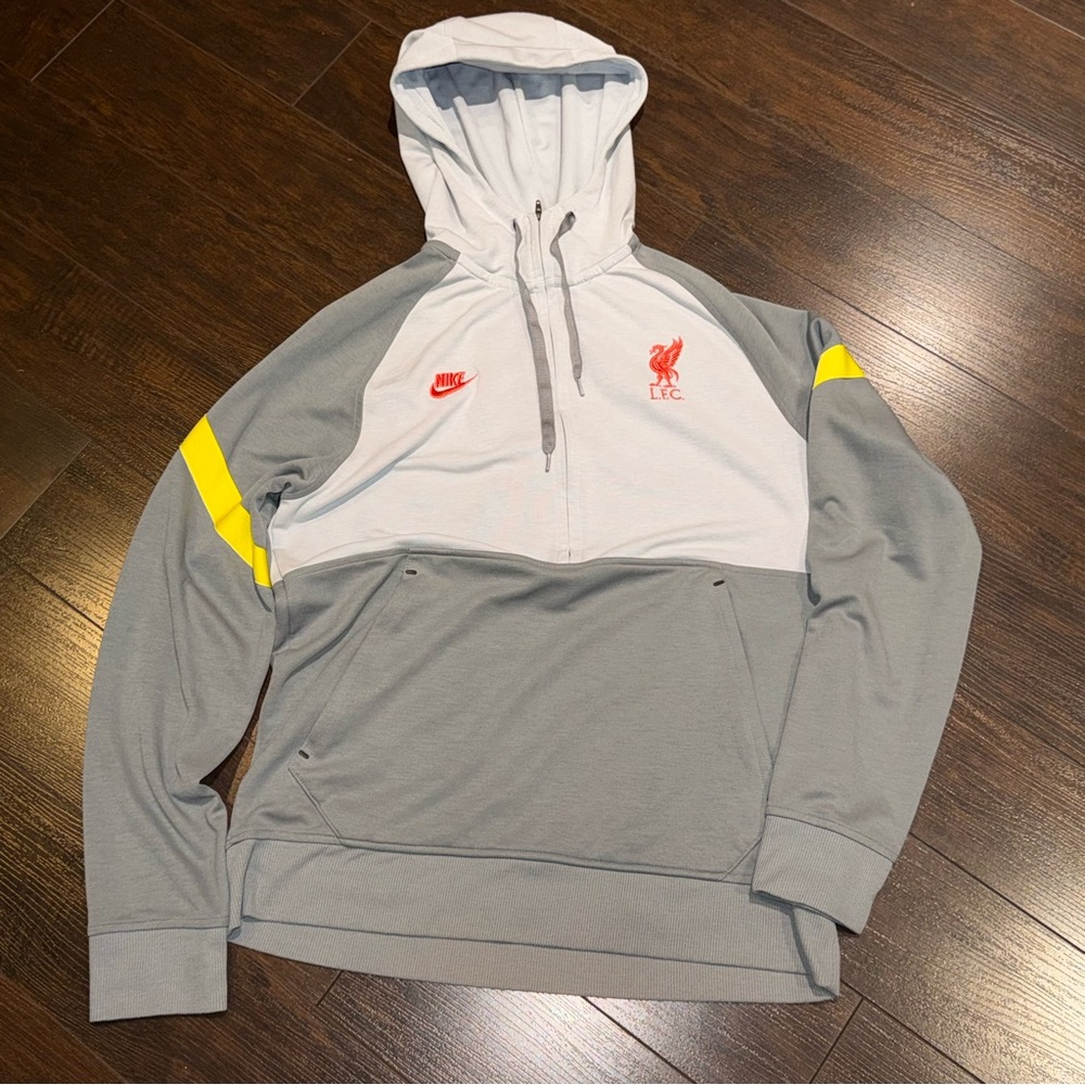 2021-22 Liverpool FC Nike Travel Hoodie Men’s Size Medium Grey YNWA Wolf Grey